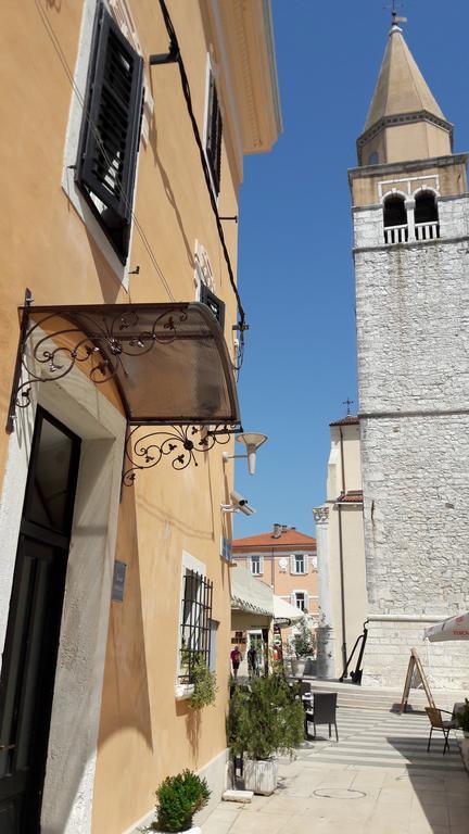 Apartments Paris Umag Exterior foto